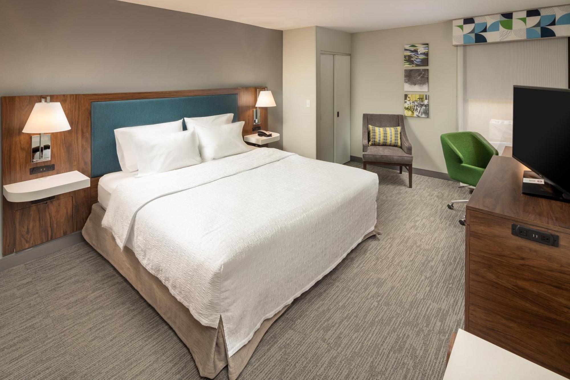 Hampton Inn Asheville-Tunnel Road Екстер'єр фото