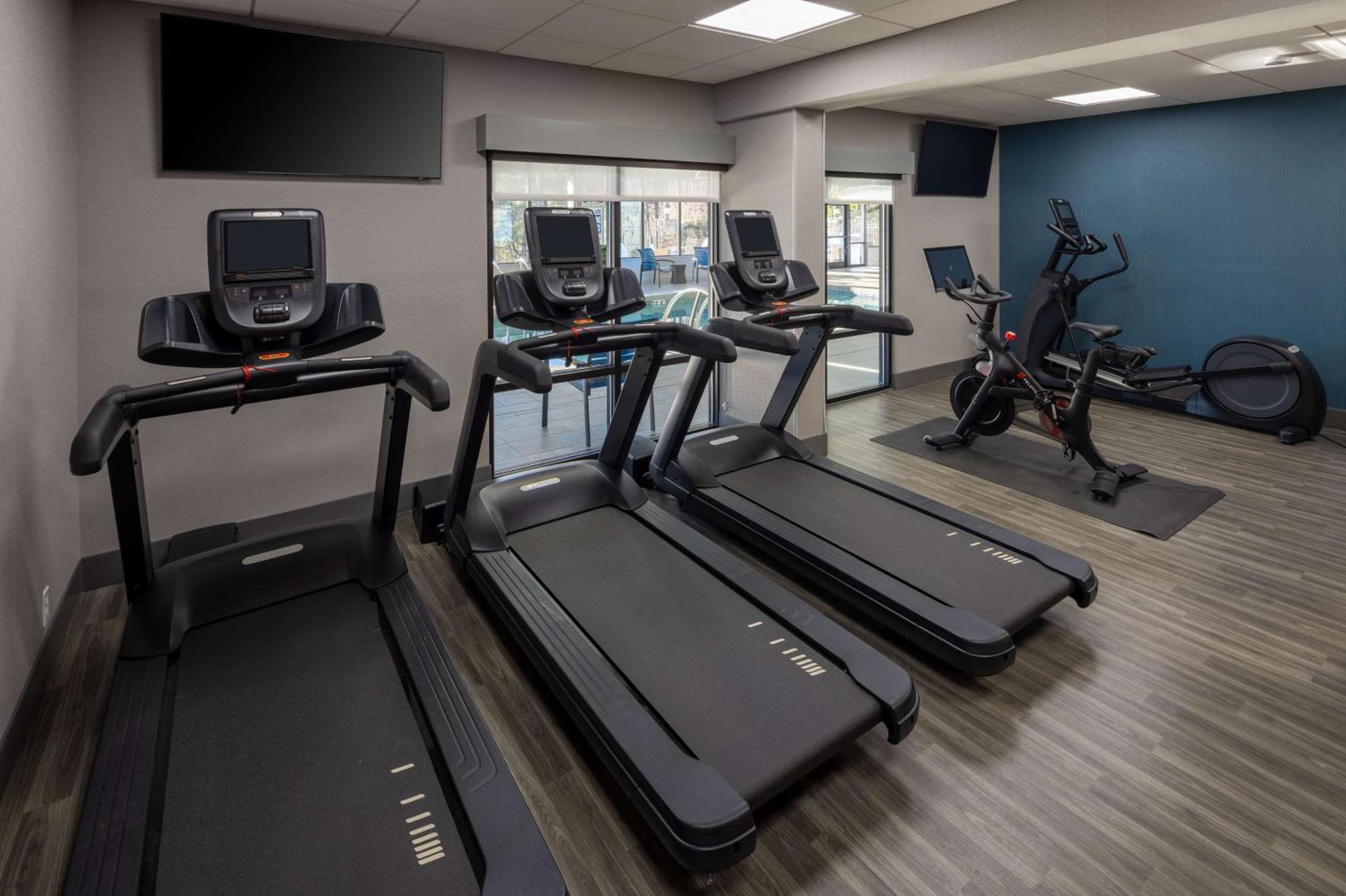 Hampton Inn Asheville-Tunnel Road Екстер'єр фото